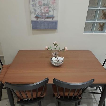 Appartement Wavesland Of Glifada à Athènes Extérieur photo