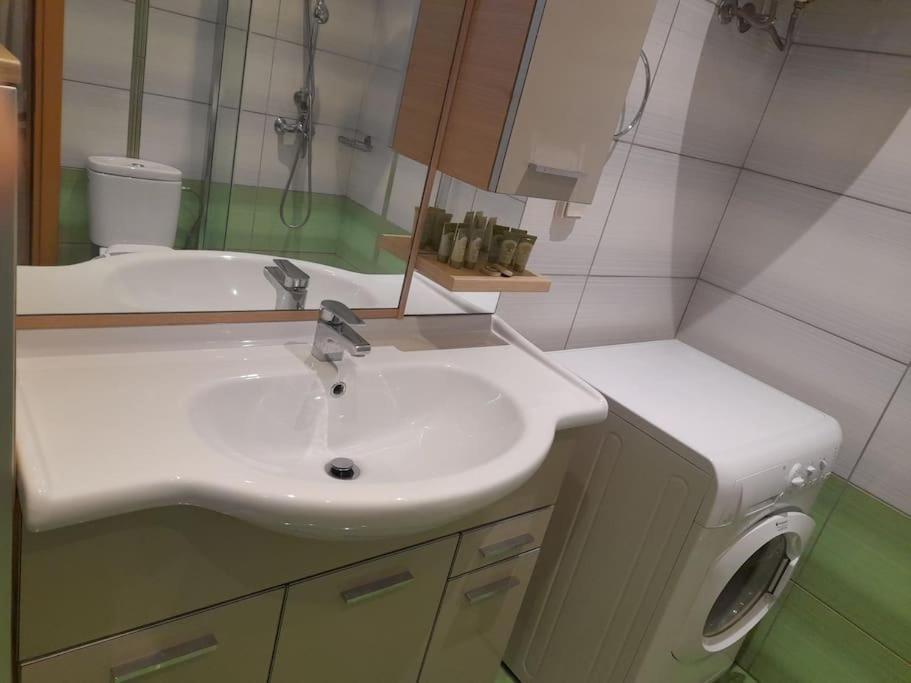 Appartement Wavesland Of Glifada à Athènes Extérieur photo